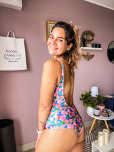 Cargar imagen en el visor de la galería, Swimsuit Tropical Vibes
